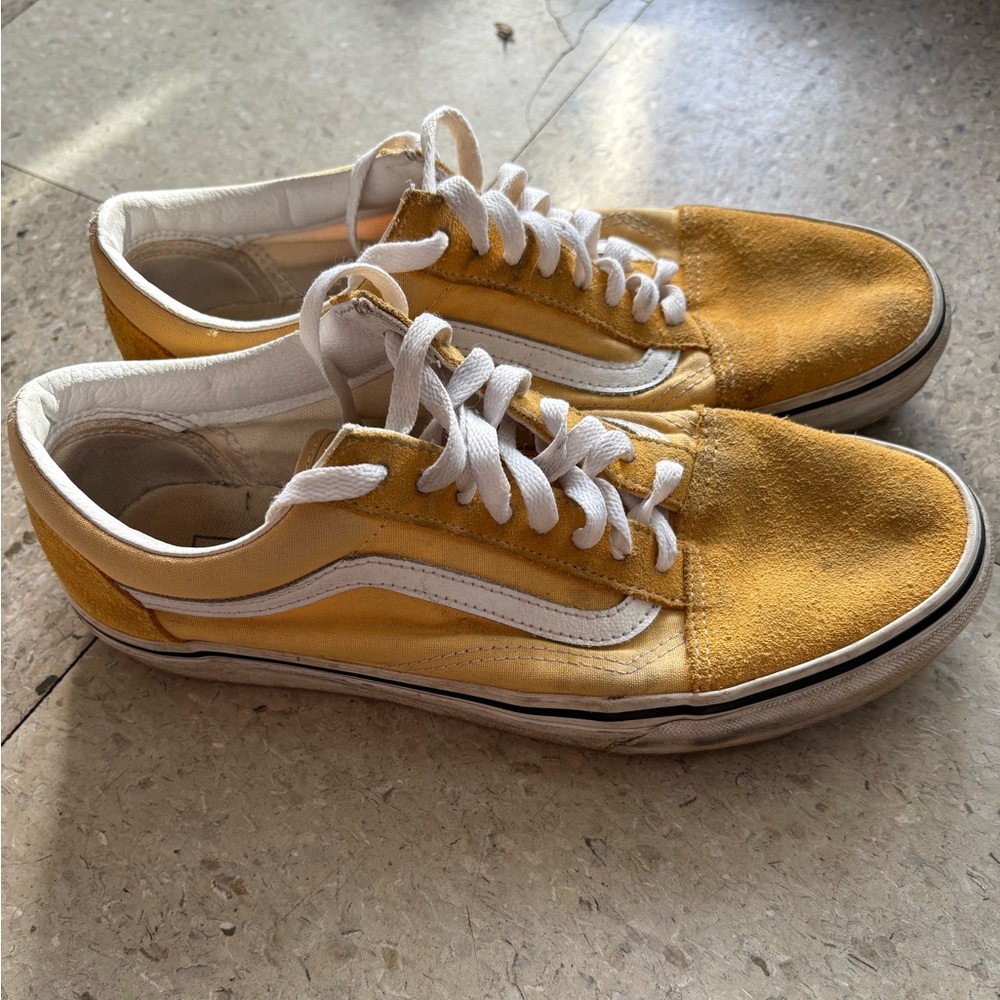 Men’s Vans Yellow and White Lace-up Sneakers